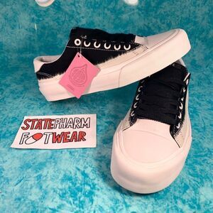 Straye Stanley 'Black/Beige' Women's Low Top Canvas Skate Shoes Size 8.5